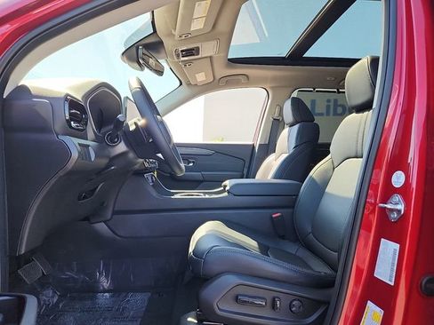 New 2026 Honda Pilot Touring image 13