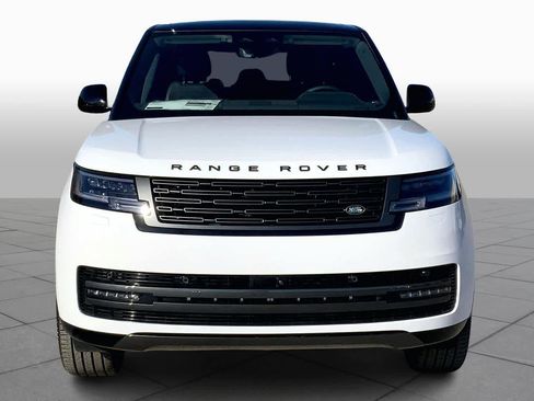 New 2026 Land Rover Range Rover Long Wheelbase SE image 3