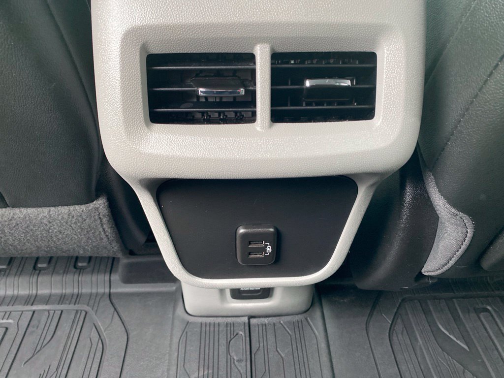 Used 2023 GMC Terrain SLT w/ Infotainment Package II AWD/4WD image 27