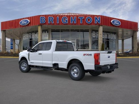 Used 2026 Ford F350 XL w/ FX4 Off-Road Package AWD/4WD image 4
