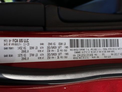 Used 2020 Jeep Grand Cherokee Overland image 13