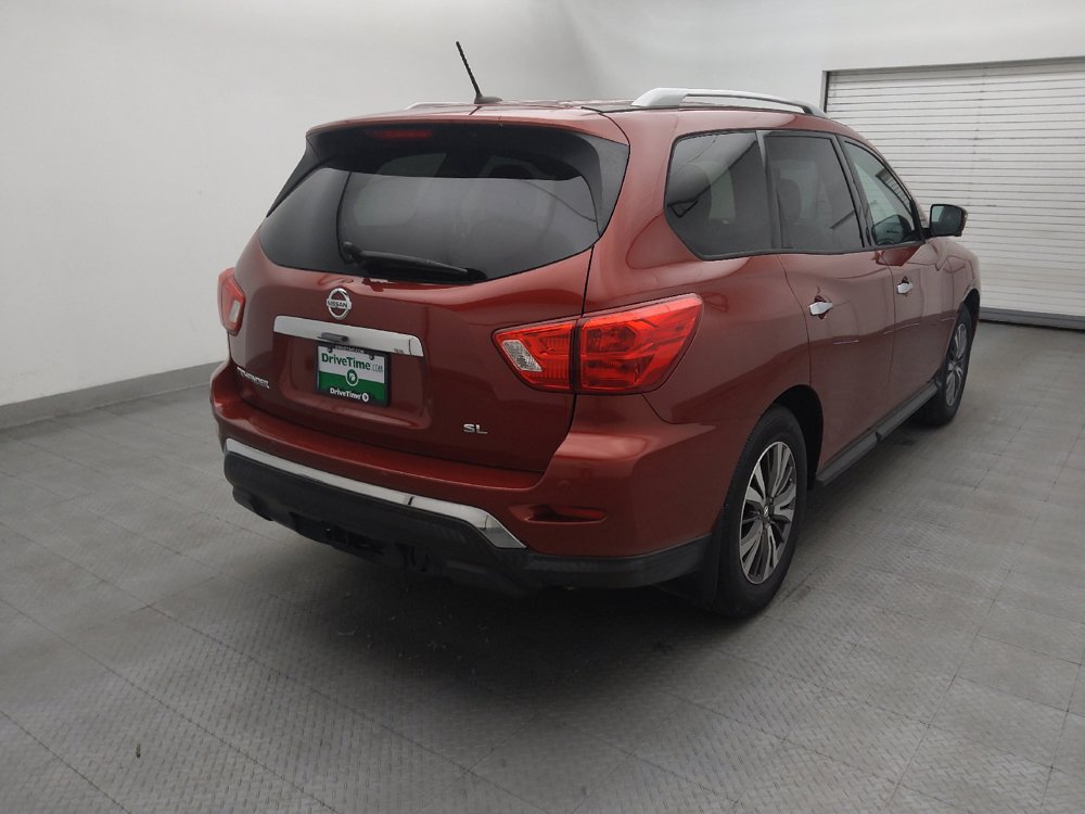 Used 2017 Nissan Pathfinder SL w/ SL Tech Package FWD image 9