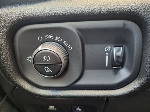 New 2026 RAM 1500 Big Horn AWD/4WD image 18