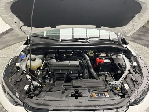 Certified 2024 Ford Escape Platinum w/ Premium Technology Package image 28