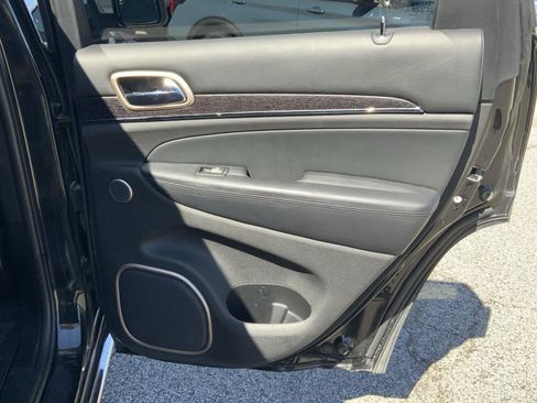 Used 2016 Jeep Grand Cherokee Summit image 58