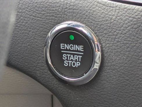 Used 2020 Ford Edge Titanium w/ Equipment Group 301A image 11