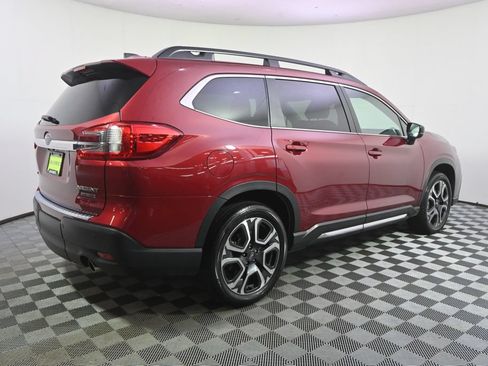 Used 2025 Subaru Ascent Limited AWD/4WD image 7