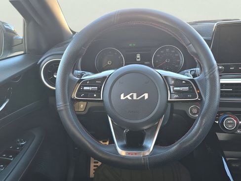 Used 2022 Kia Forte GT image 44