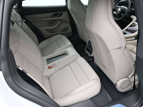 Certified 2025 Porsche Taycan AWD/4WD image 10