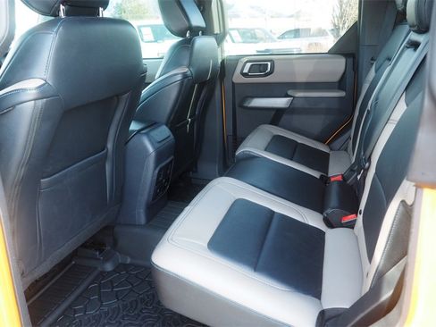 Used 2022 Ford Bronco Wildtrak image 13