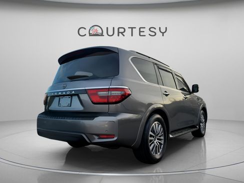 Certified 2022 Nissan Armada SV w/ SV Appearance Package image 5