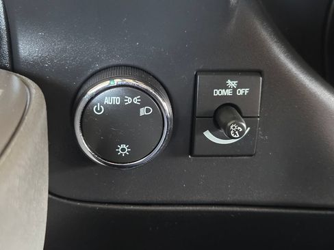 Used 2025 Chevrolet Express 2500 w/ Driver Convenience Package RWD image 7