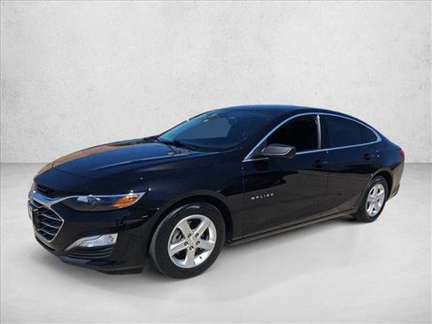 Used 2023 Chevrolet Malibu LS FWD image 4