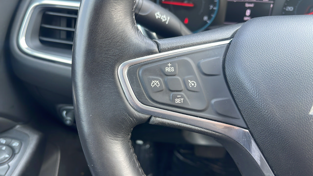 Used 2018 Chevrolet Equinox LT AWD/4WD image 34