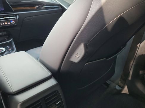 New 2026 Kia Niro Wind FWD image 12