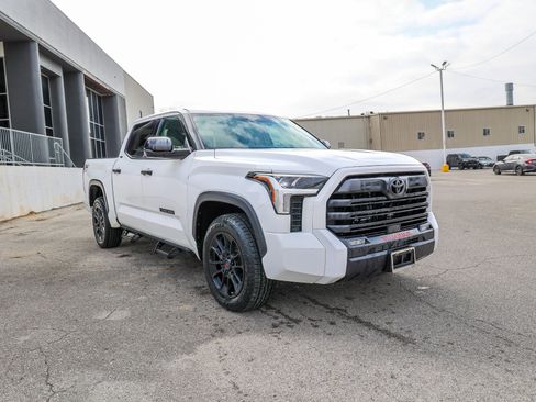 Used 2023 Toyota Tundra SR5 image 5