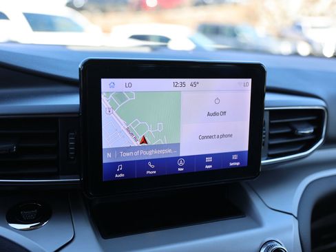 Used 2023 Ford Explorer XLT w/ Equipment Group 202A image 26