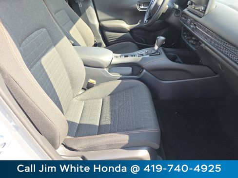 Used 2024 Honda HR-V Sport image 24
