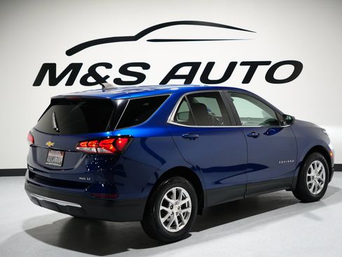 Used 2022 Chevrolet Equinox LT image 6