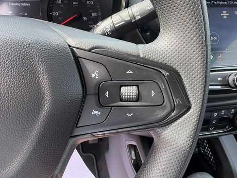 Used 2023 Chevrolet TrailBlazer LT w/ Convenience Package FWD image 18