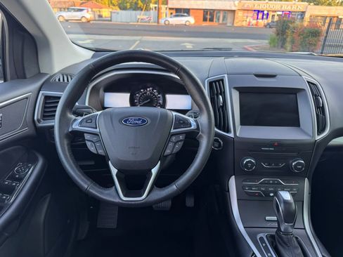 Used 2016 Ford Edge SEL w/ Equipment Group 201A FWD image 20