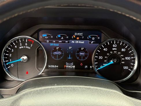 Used 2021 Ford Expedition Limited image 13