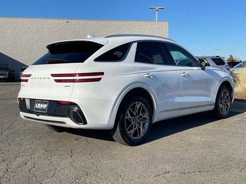 Used 2025 Genesis GV70 2.5T image 8