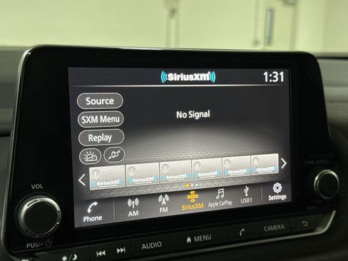 Used 2024 Nissan Rogue SV AWD/4WD image 14