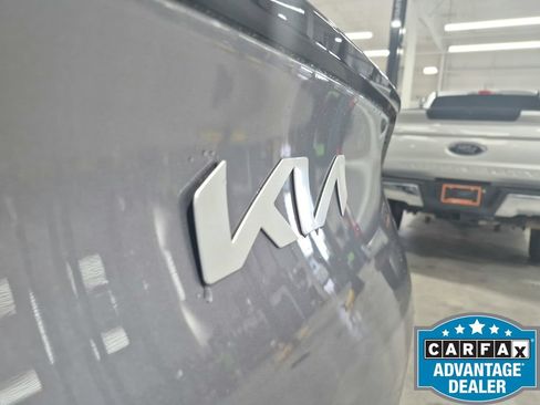Used 2023 Kia Sportage LX FWD image 16