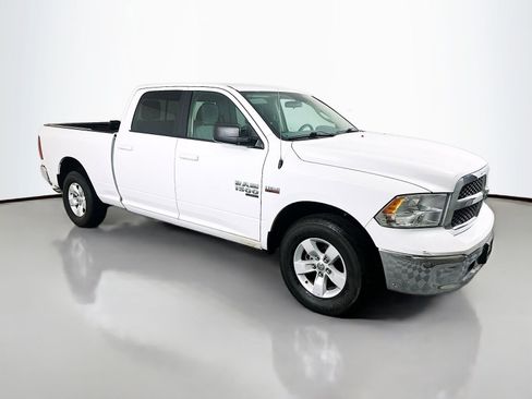 Used 2020 RAM 1500 Classic SLT AWD/4WD image 1