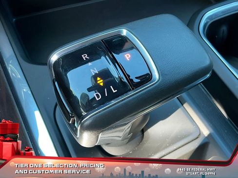 Used 2022 GMC Sierra 1500 SLT w/ SLT Premium Plus Package image 37