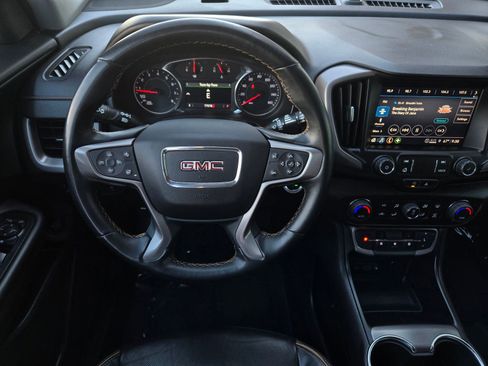 Used 2023 GMC Terrain AT4 image 12