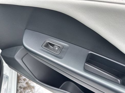 New 2026 Volkswagen Taos SE AWD/4WD image 36