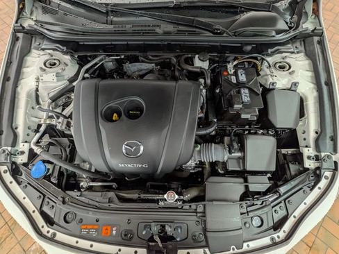 Used 2021 MAZDA MAZDA3 s image 22