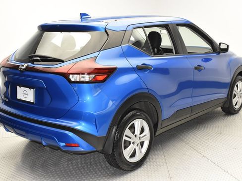 Used 2024 Nissan Kicks S FWD image 5