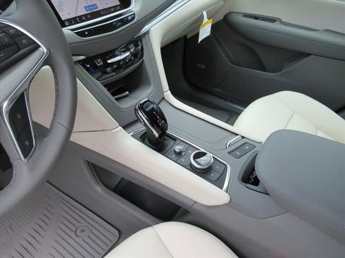 New 2026 Cadillac XT5 Premium Luxury w/ Driver Assist Package FWD image 14