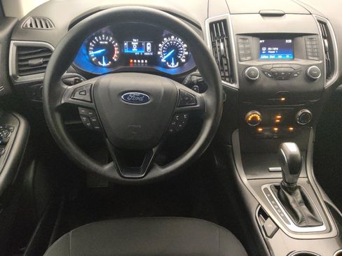 Used 2017 Ford Edge SE AWD/4WD image 22