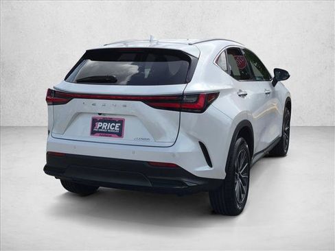Used 2024 Lexus NX 250 FWD w/ Towing Package (2000 Lbs) image 5