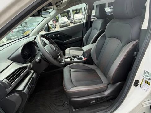 Certified 2025 Subaru Crosstrek 2.5i Limited AWD/4WD image 10
