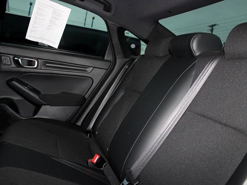 Used 2024 Honda Civic Sport image 29