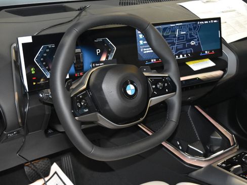 New 2026 BMW X3 xDrive30 w/ Premium Package image 2