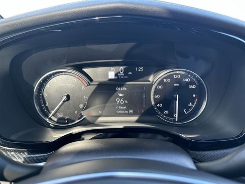 Used 2024 Cadillac XT5 Sportv image 15