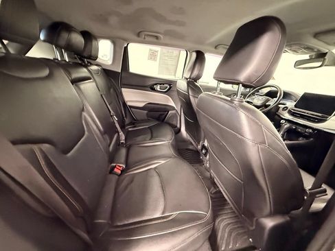 Used 2022 Jeep Compass Limited AWD/4WD image 21