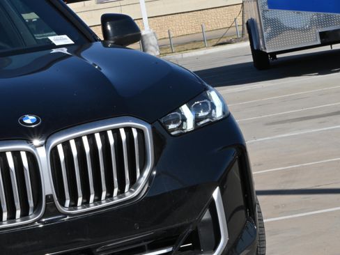 Used 2025 BMW X5 xDrive40i image 7