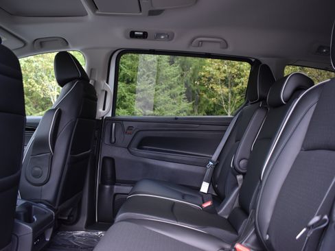 New 2026 Honda Odyssey Elite image 14