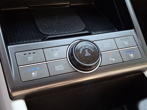 Certified 2024 Hyundai Kona Limited AWD/4WD image 25