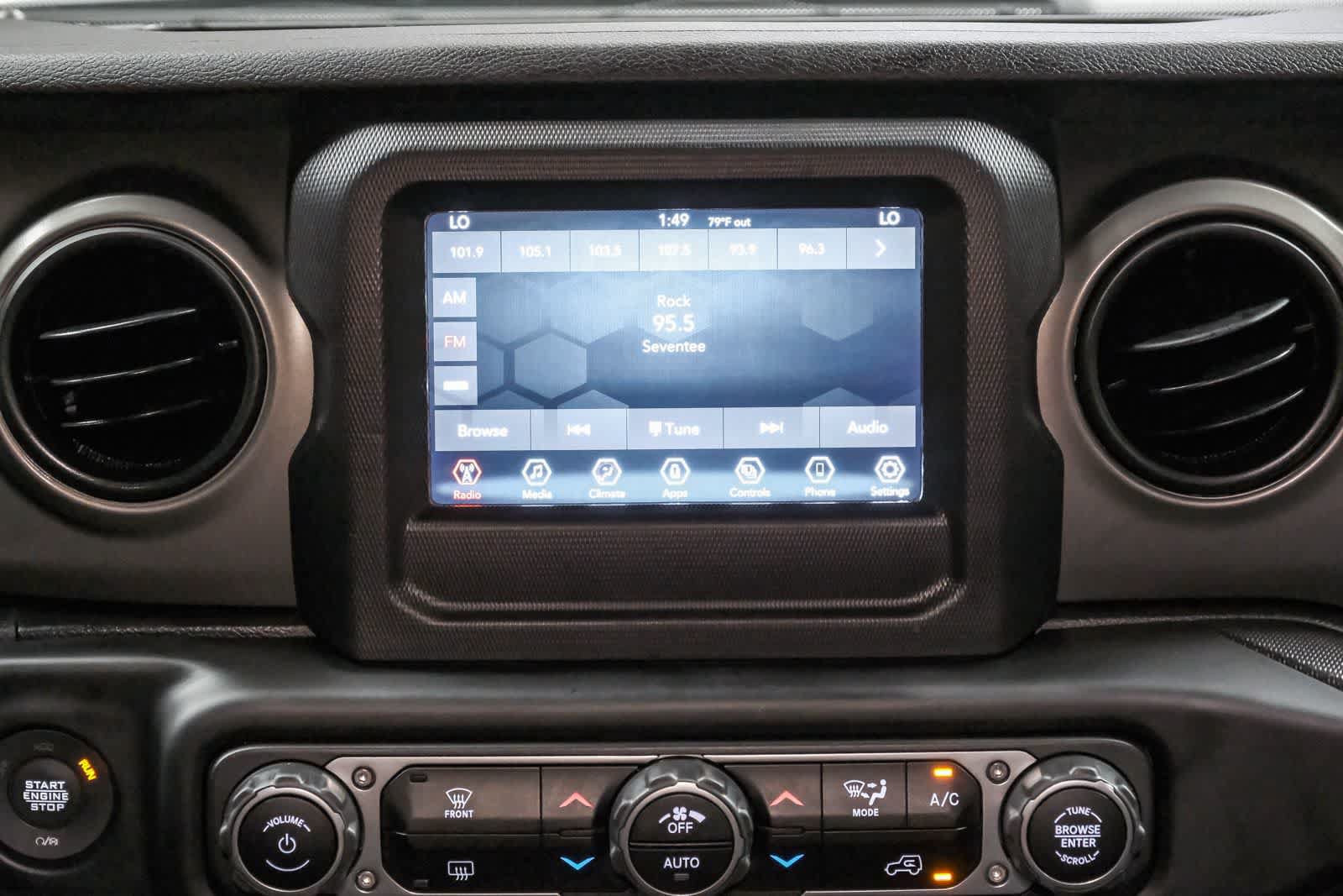 Used 2021 Jeep Gladiator Sport AWD/4WD image 15