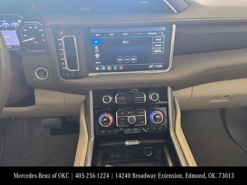 Used 2021 GMC Yukon XL Denali w/ Advanced Technology Package image 12