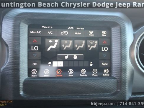 Used 2021 Jeep Wrangler Unlimited Sport image 24