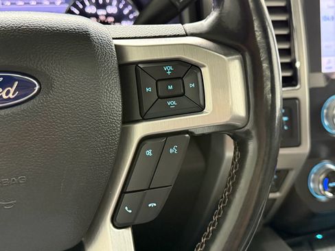 Used 2021 Ford F250 Platinum AWD/4WD image 22